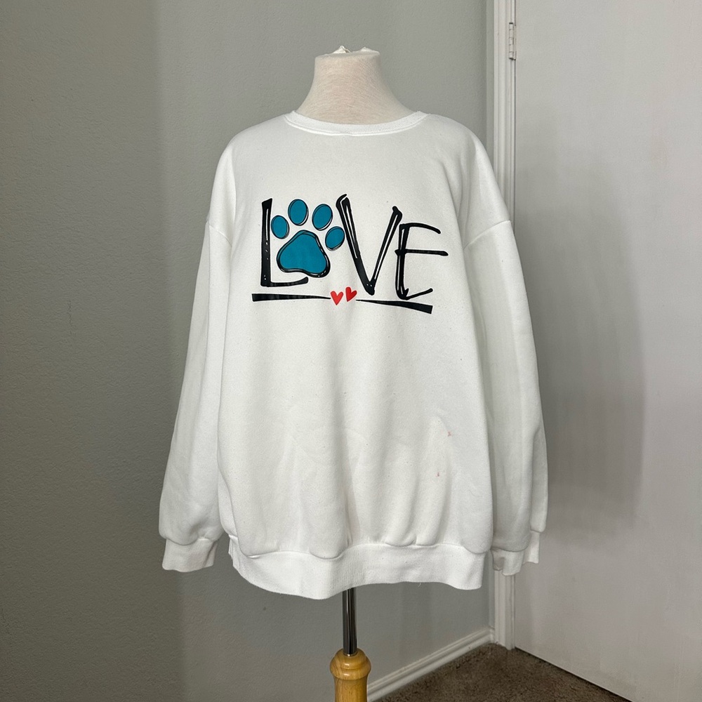 Paw sweater